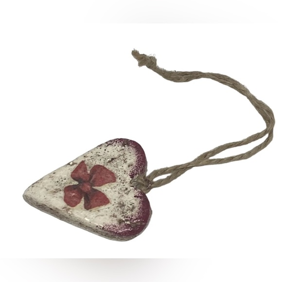 Handcrafted Retro Heart Christmas Salt Dough Ornament Red Bow Design Ukraine - Picture 4 of 16